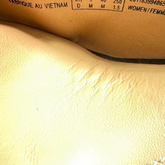 Clarks Black Snake Print Slingback Heels Pointed Toe Kitten Heel Comfort 9 - Picture 8 of 8